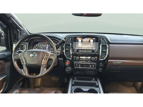 Used 2021 Nissan Titan Platinum Reserve w/ Moonroof Package image 14