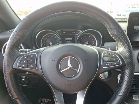 Used 2019 Mercedes-Benz CLA 250 4MATIC image 20