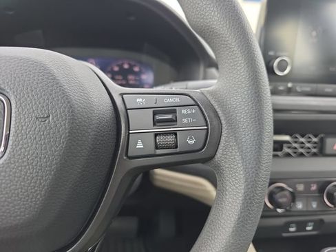Used 2023 Honda Accord EX image 20