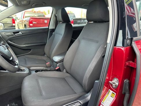 Used 2016 Volkswagen Jetta S image 13