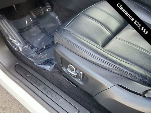 Used 2021 Land Rover Range Rover Evoque S image 17