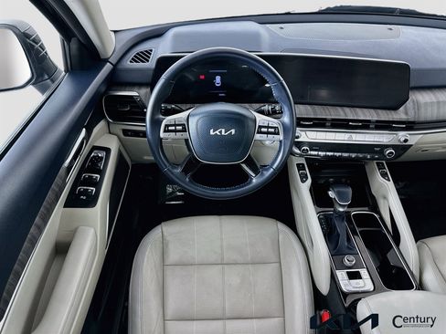 Used 2024 Kia Telluride EX w/ EX Captain's Chair Package image 22
