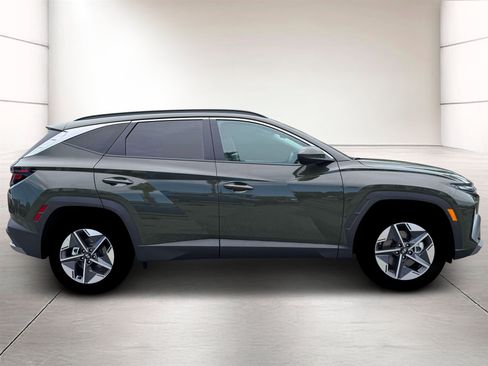 New 2026 Hyundai Tucson SEL Plus FWD image 9
