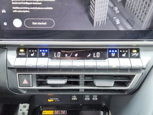 Used 2025 Toyota Camry XSE w/ Premium Plus Package FWD image 18
