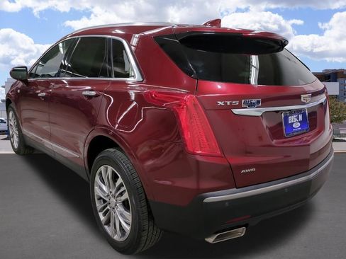 Used 2017 Cadillac XT5 Premium Luxury image 5