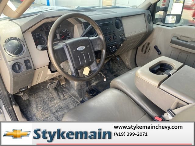 Used 2008 Ford F550 4x4 Regular Cab Super Duty image 14