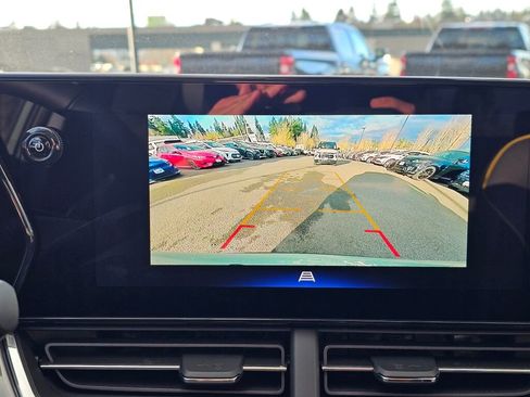 New 2026 Chevrolet Trax ACTIV w/ Sunroof Package image 14