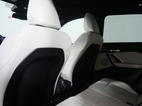 New 2026 BMW X1 xDrive28i w/ Technology Package AWD/4WD image 15