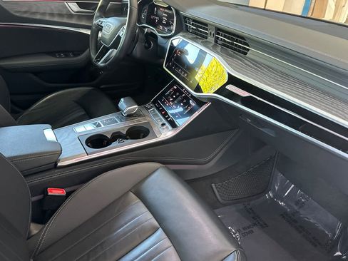 Used 2024 Audi A6 Premium Plus image 16