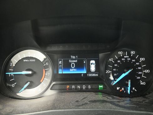 Used 2018 Ford Explorer FWD image 18