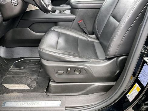 Used 2021 Chevrolet Tahoe LT w/ LT Signature Package AWD/4WD image 36