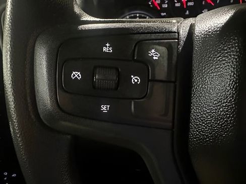 Used 2022 Chevrolet Silverado 1500 Custom AWD/4WD image 18