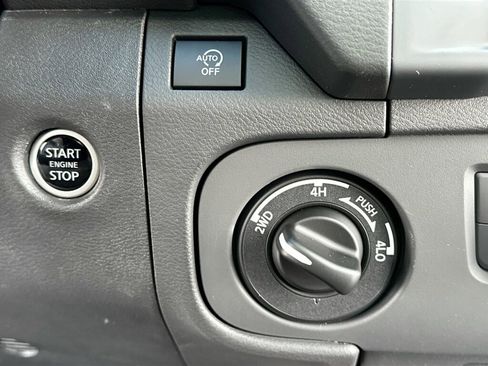 New 2025 Nissan Frontier PRO-4X w/ Pro Premium Package image 9