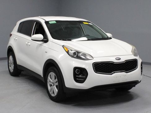 Used 2018 Kia Sportage LX AWD/4WD image 1