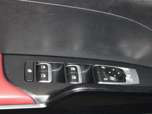 Used 2023 Kia K5 GT-Line image 9