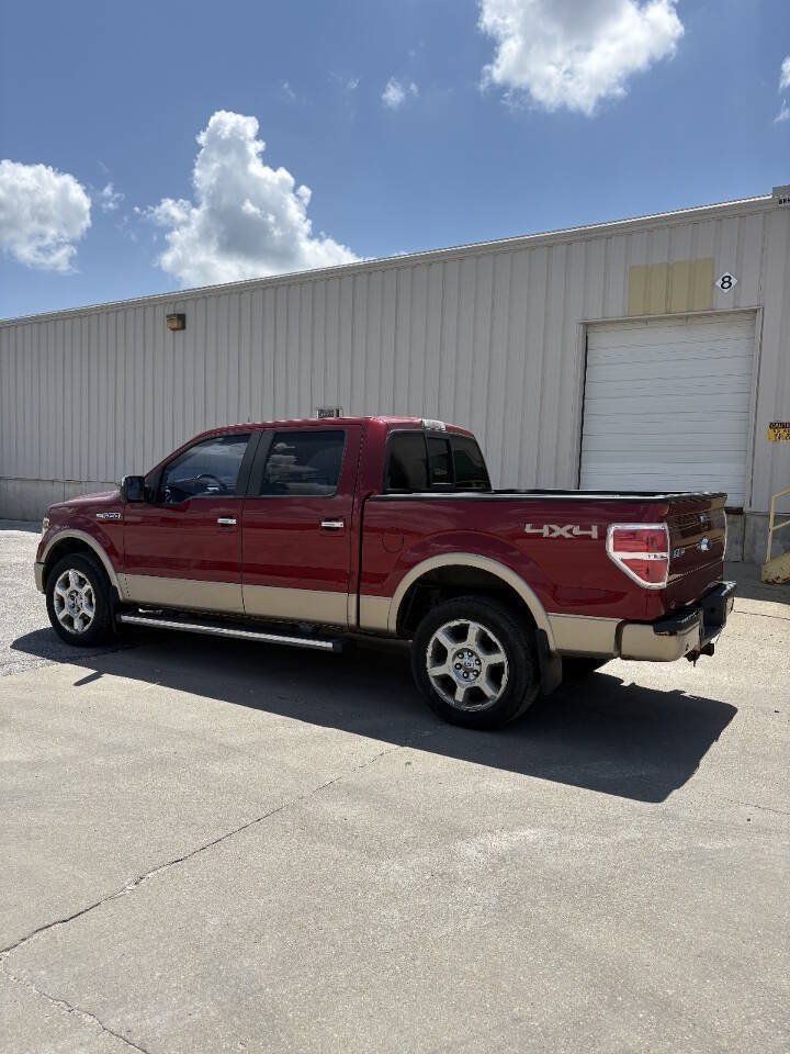 Used 2014 Ford F150 Lariat w/ Equipment Group 502A Luxury AWD/4WD image 4