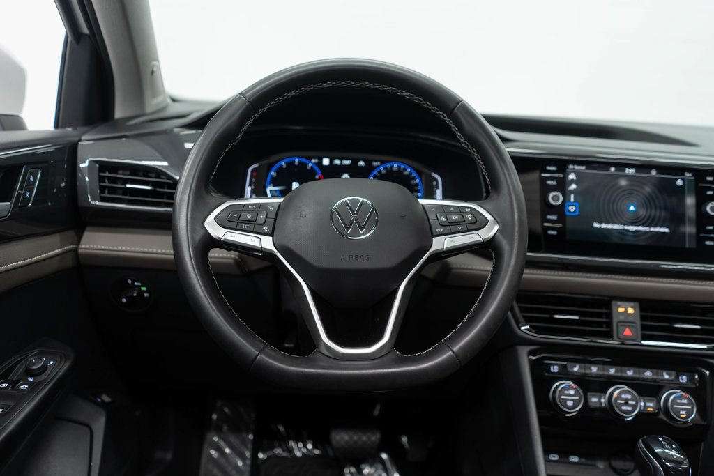 Used 2023 Volkswagen Taos SEL AWD/4WD image 15