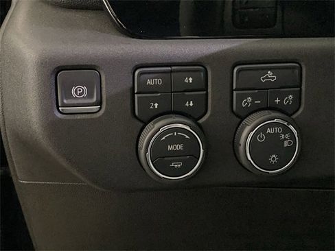 Certified 2022 Chevrolet Silverado 1500 LT image 41