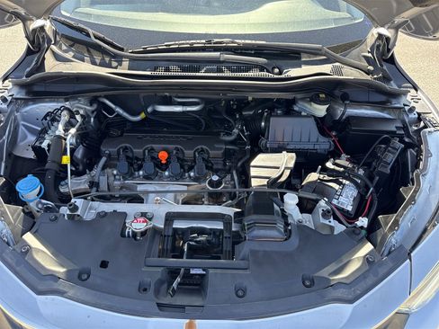 Used 2021 Honda HR-V LX image 35