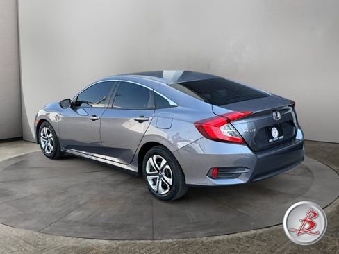 Used 2018 Honda Civic LX image 5