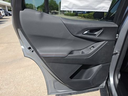 New 2026 Chevrolet Equinox RS w/ Convenience Package III FWD image 13