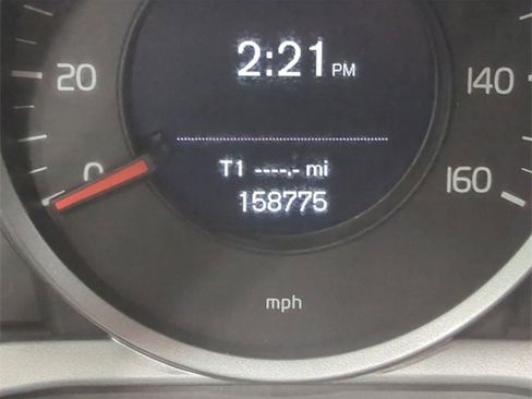 Used 2015 Volvo XC60 T5 image 11