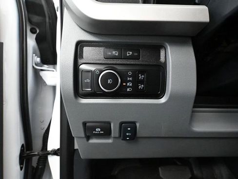 Used 2024 Ford F250 XLT w/ FX4 Off-Road Package image 30