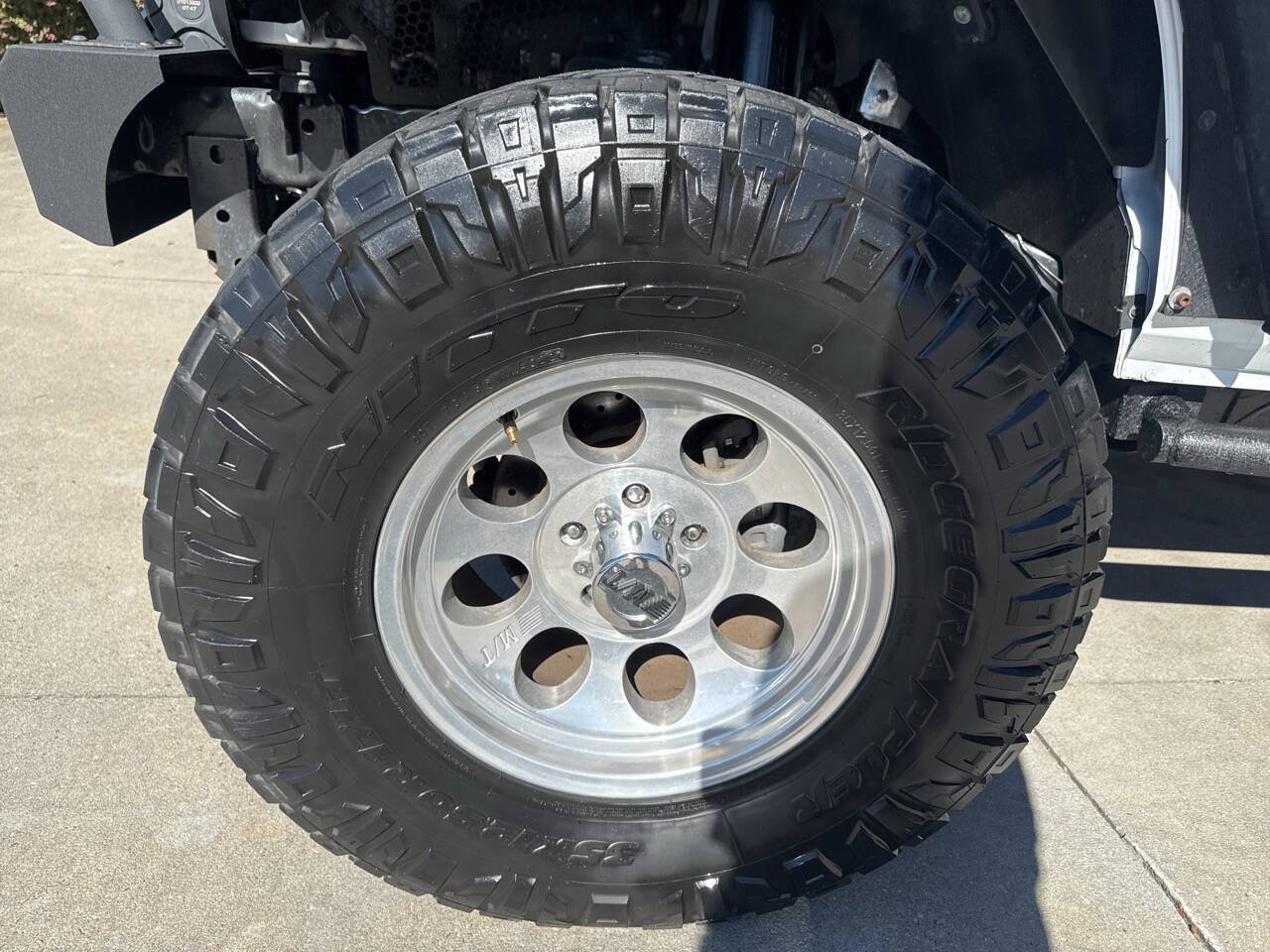 Used 2015 Jeep Wrangler Unlimited Rubicon w/ Connectivity Group AWD/4WD image 24