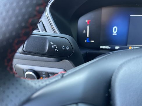 Used 2025 Ford Escape ST-Line image 21