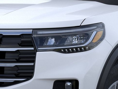 New 2026 Ford Explorer Active w/ Active Comfort Package RWD image 18