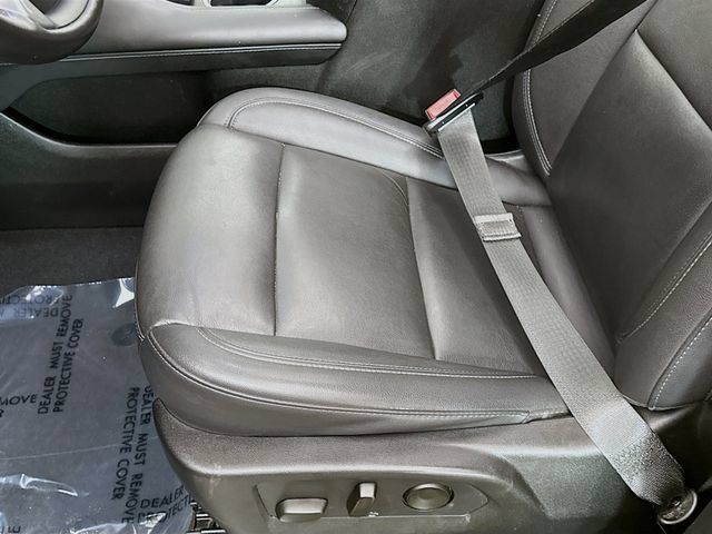 Used 2022 Chevrolet Tahoe Z71 w/ Luxury Package AWD/4WD image 21