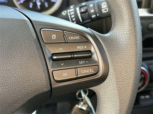 Used 2022 Hyundai Venue SE w/ Cargo Package image 33