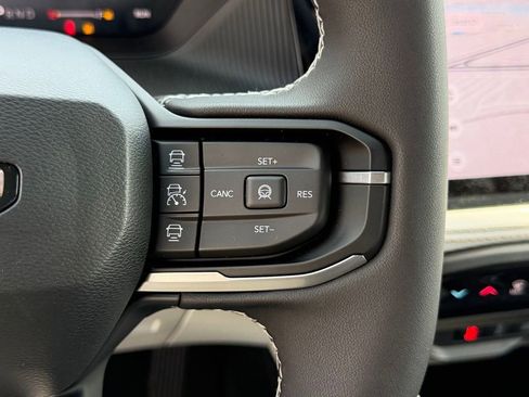 New 2026 Jeep Cherokee Overland image 16