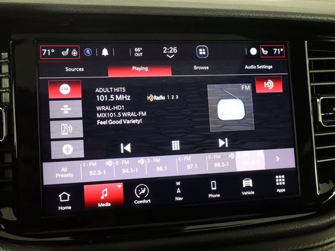 Used 2021 Dodge Durango R/T w/ Technology Group RWD image 33