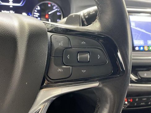 Used 2024 Buick Enclave Premium AWD/4WD image 34