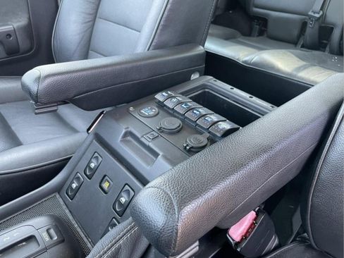 Used 2004 Land Rover Discovery SE image 12