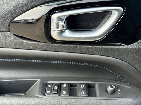 New 2026 Jeep Compass Limited image 13