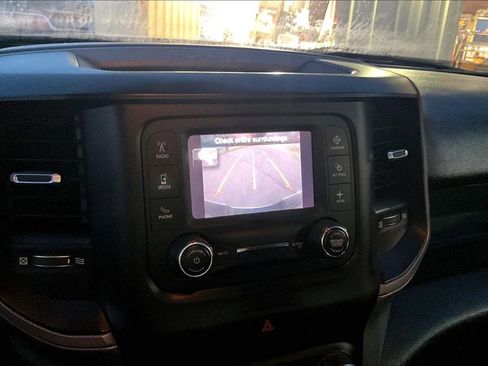 Used 2021 RAM 2500 Tradesman w/ Chrome Appearance Group image 20