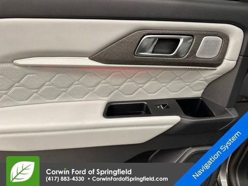 New 2026 Ford Explorer Platinum w/ LUX Leather Package image 13