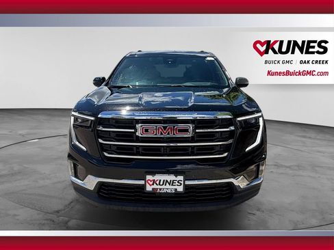 Used 2024 GMC Acadia Elevation AWD/4WD image 3