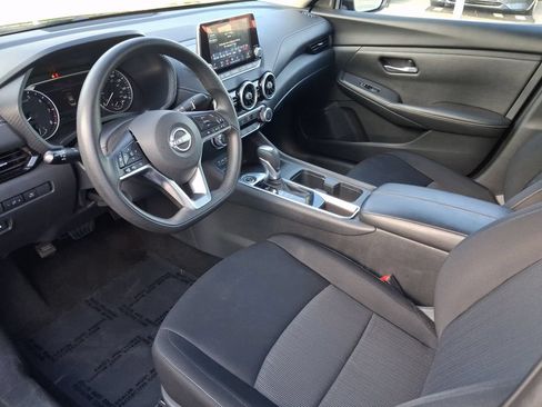 Used 2024 Nissan Sentra SV FWD image 15
