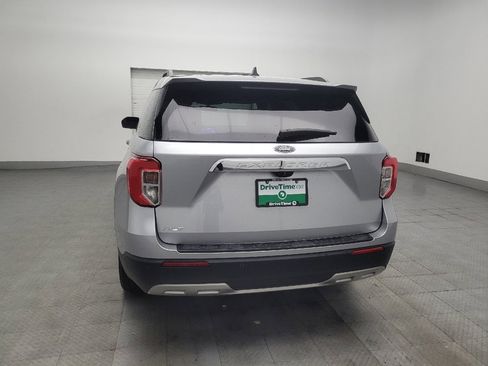 Used 2021 Ford Explorer XLT w/ Equipment Group 202A RWD image 6