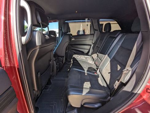 Used 2021 Jeep Grand Cherokee Laredo X AWD/4WD image 8