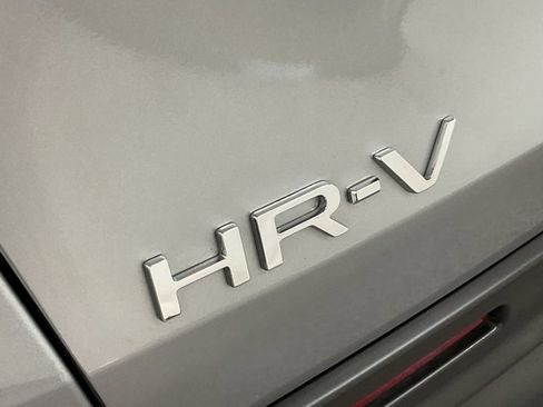 Certified 2024 Honda HR-V LX image 22