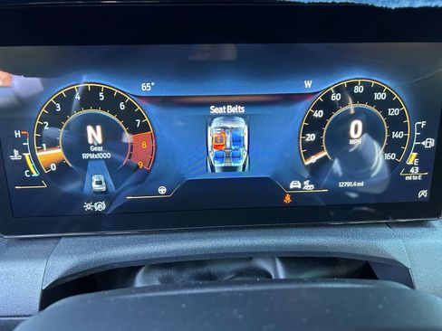 Used 2024 Ford Mustang GT RWD image 21