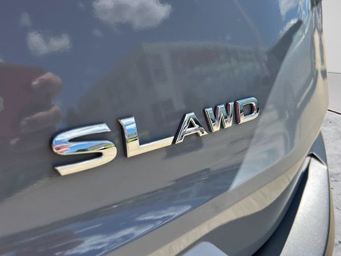 Used 2023 Nissan Rogue SL w/ SL Premium Package AWD/4WD image 28