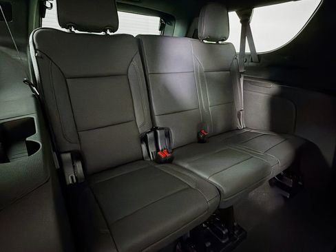 New 2026 Chevrolet Suburban High Country AWD/4WD image 29