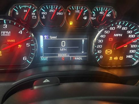 Used 2017 Chevrolet Silverado 1500 LT w/ Texas Edition image 5