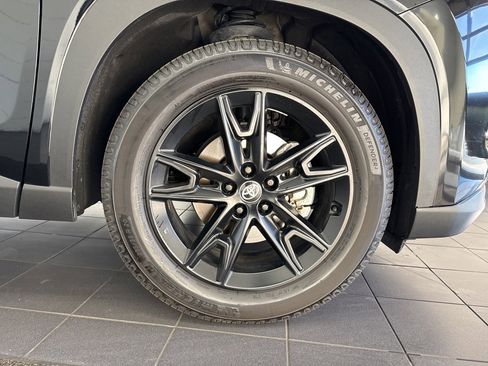 Certified 2024 Toyota Grand Highlander Limited image 53