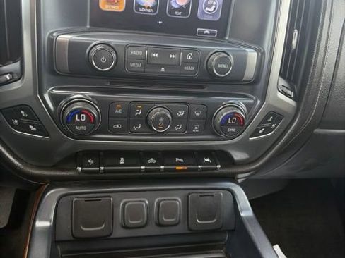 Used 2017 Chevrolet Silverado 1500 LTZ w/ Sport Package AWD/4WD image 15